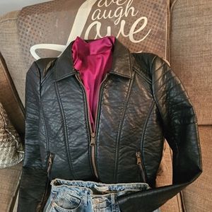 Marc Andrew Women's Leather full zipper moto jacket (S)